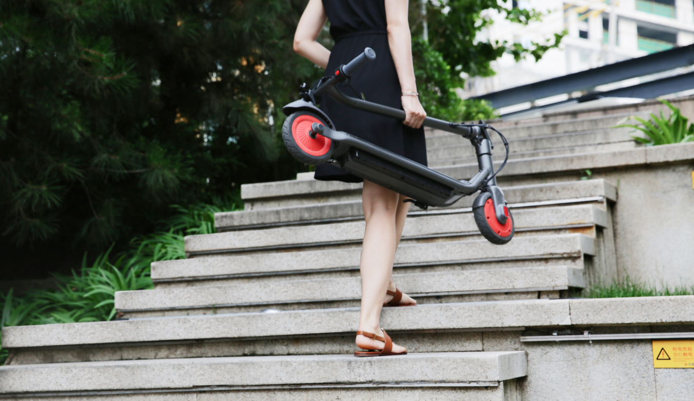 Elektritõukeratas Ninebot KickScooter C20